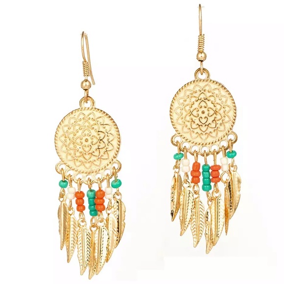 Gold Boho Western Feather Fringe Earrings - Picture 6 of 7